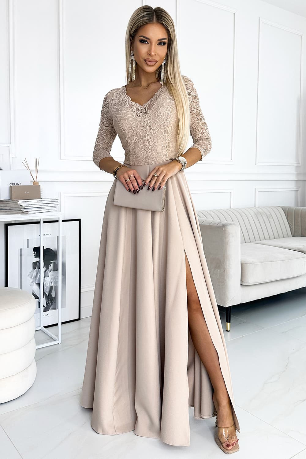 309-10 AMBER rochie lungă elegantă din dantelă cu decolteu și slit pe picior - BEJ