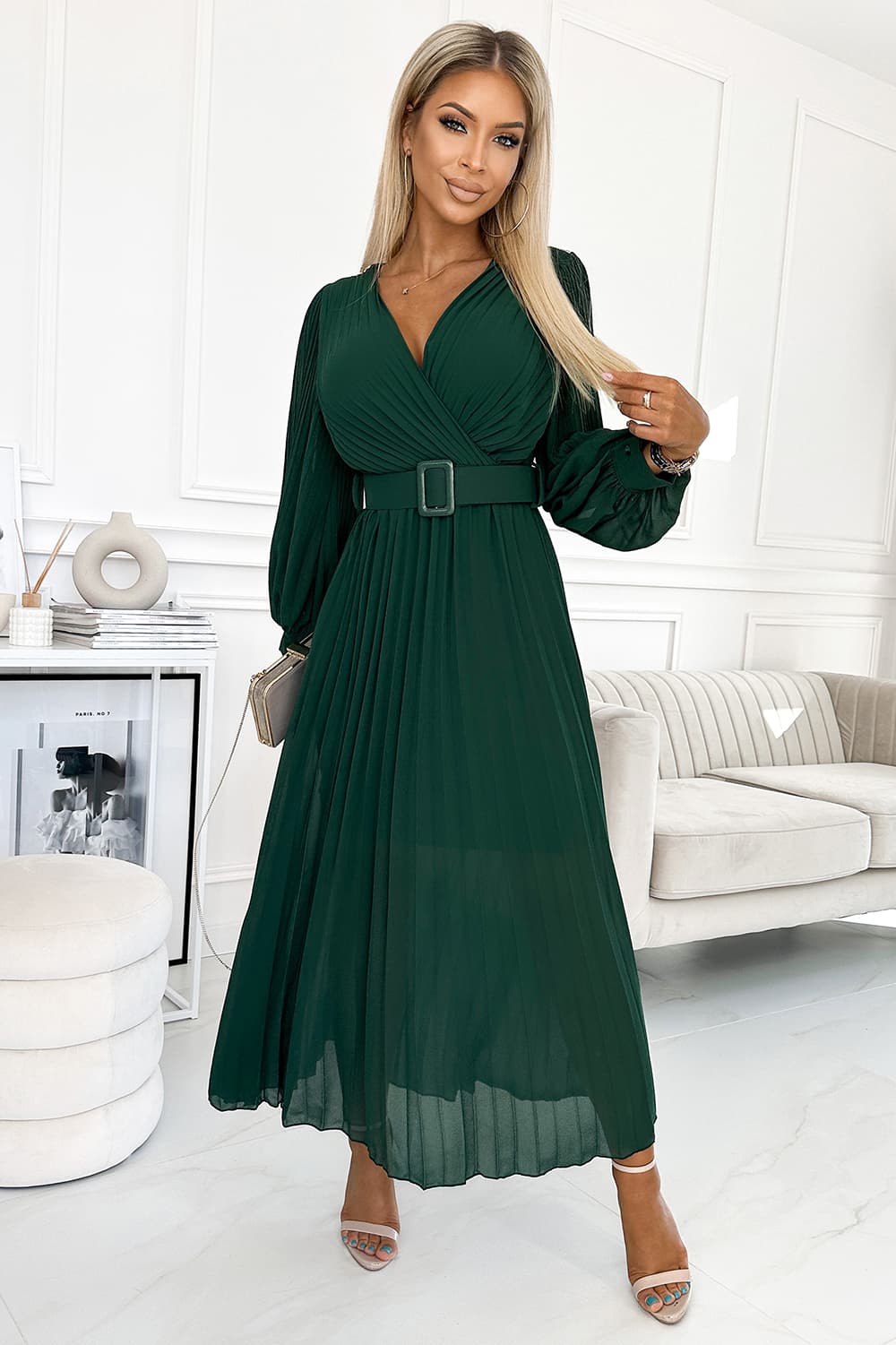 414-1 KLARA rochie plisată cu centură și decolteu - VERDE STICLĂ