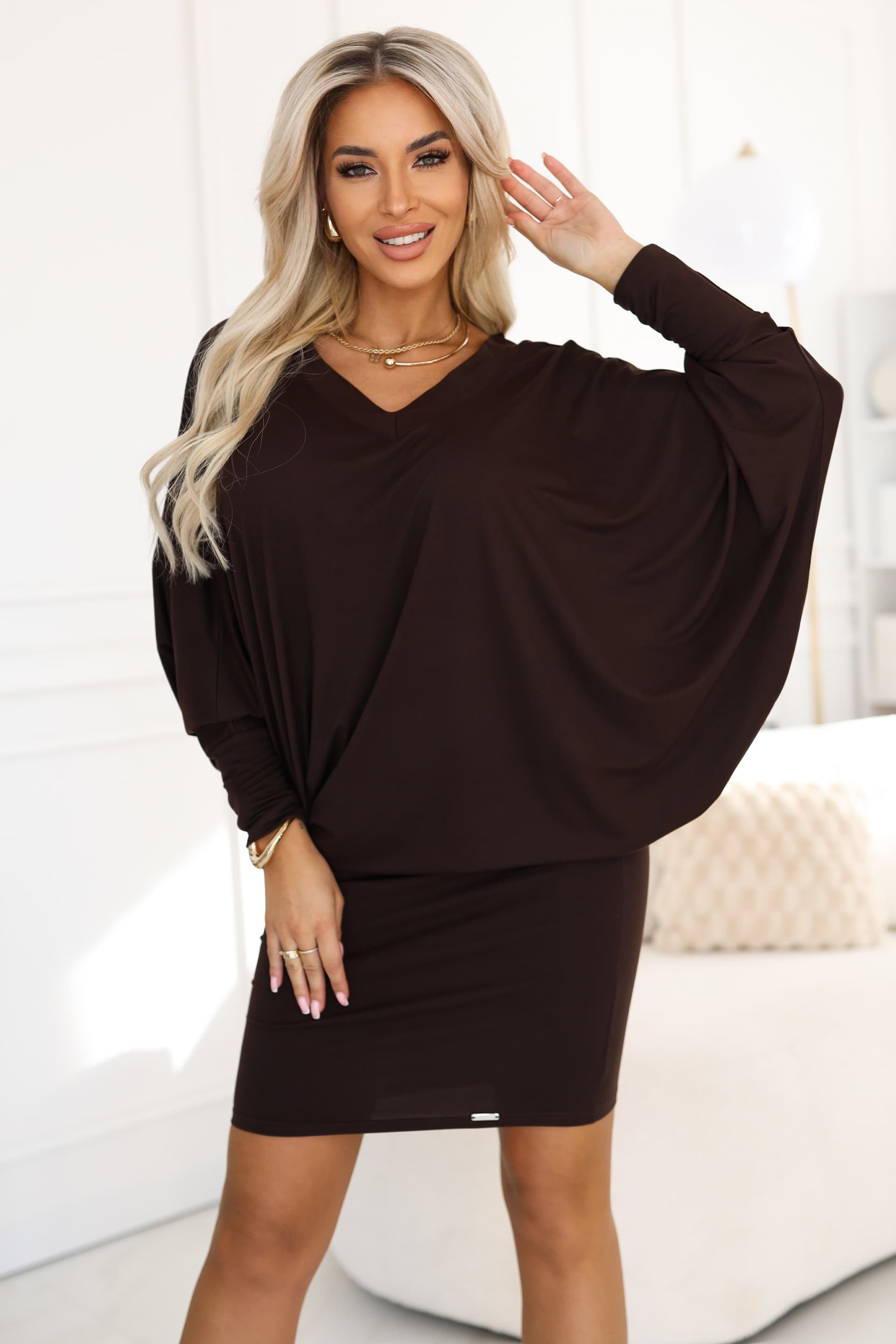 402-9 Rochie confortabilă cu aripi de liliac și mâneci lungi - ciocolatiu